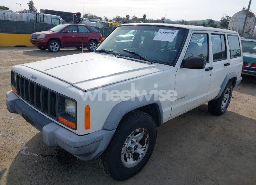 Photo 2 of 2000 Jeep Cherokee SE (VIN 1J4FF28S4YL162504)