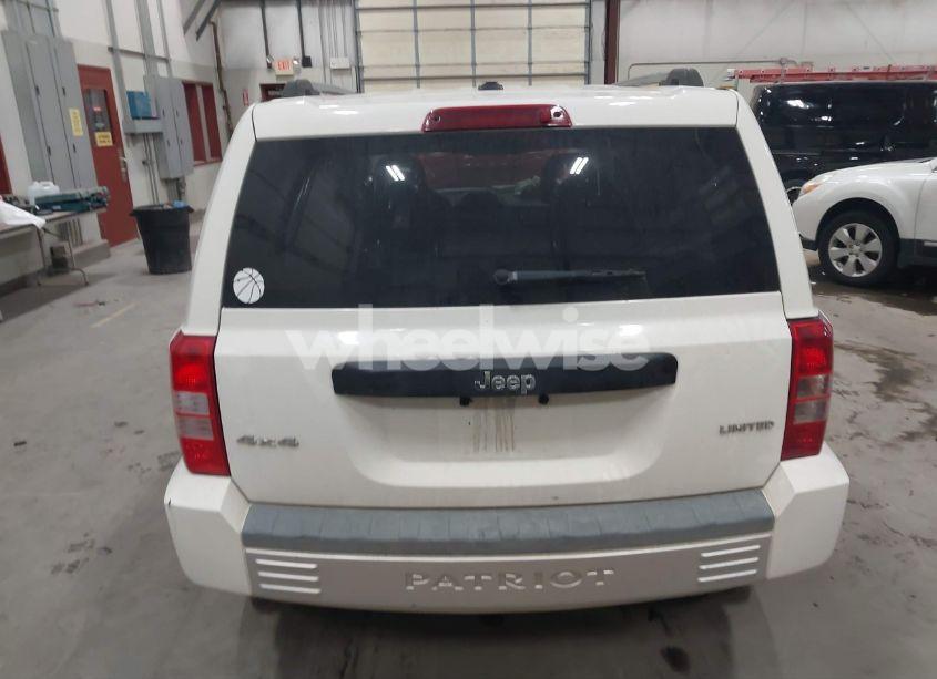 Photo 16 of 2009 Jeep Patriot LIMITED (VIN 1J4FF48B29D171838)