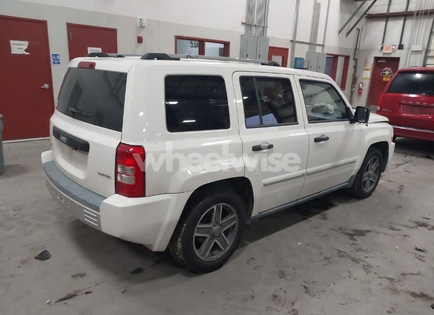 Photo 4 of 2009 Jeep Patriot LIMITED (VIN 1J4FF48B29D171838)