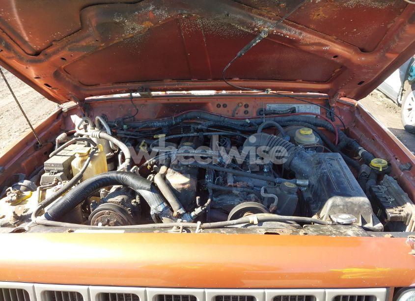 Photo 10 of 2001 Jeep Cherokee SPORT (VIN 1J4FF48S01L629502)