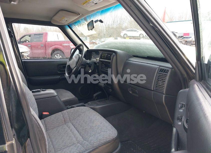 Photo 5 of 2000 Jeep Cherokee SPORT (VIN 1J4FF48S1YL170085)