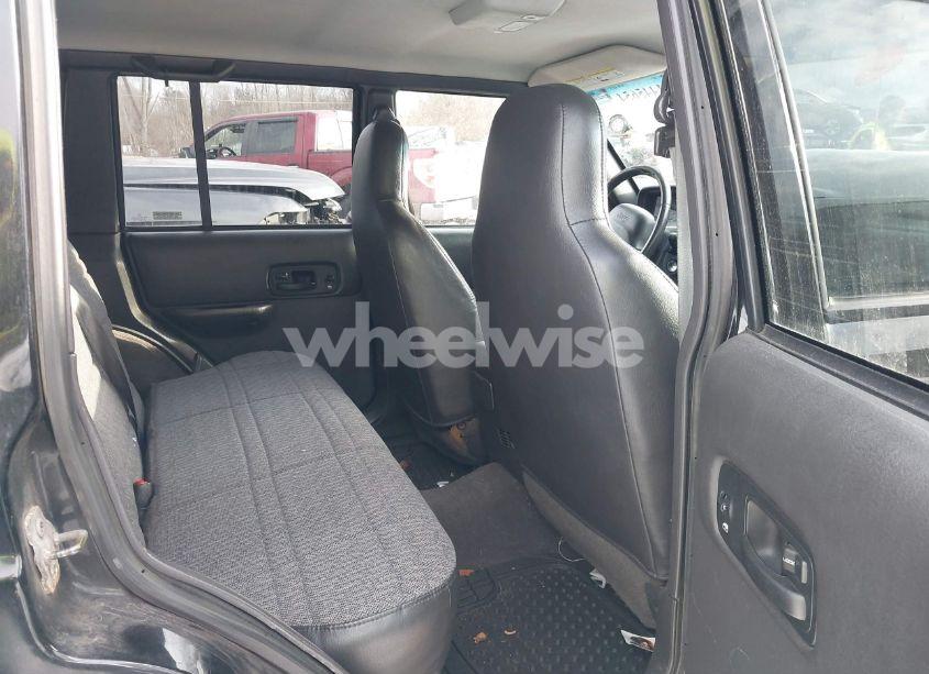 Photo 8 of 2000 Jeep Cherokee SPORT (VIN 1J4FF48S1YL170085)