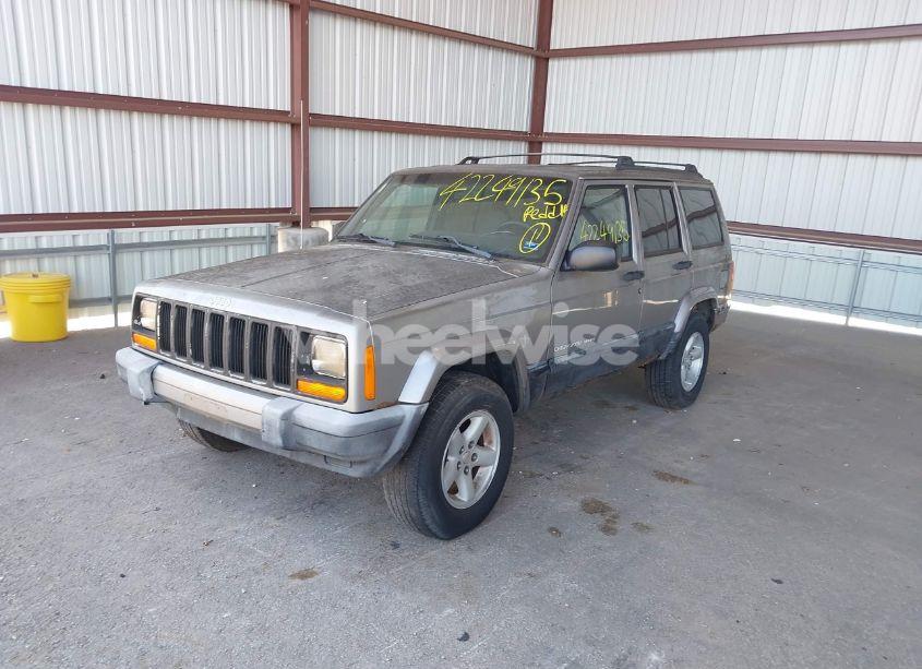 Photo 2 of 2000 Jeep Cherokee SPORT (VIN 1J4FF48S1YL273555)