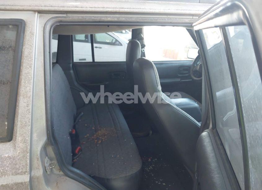 Photo 8 of 2000 Jeep Cherokee SPORT (VIN 1J4FF48S1YL273555)