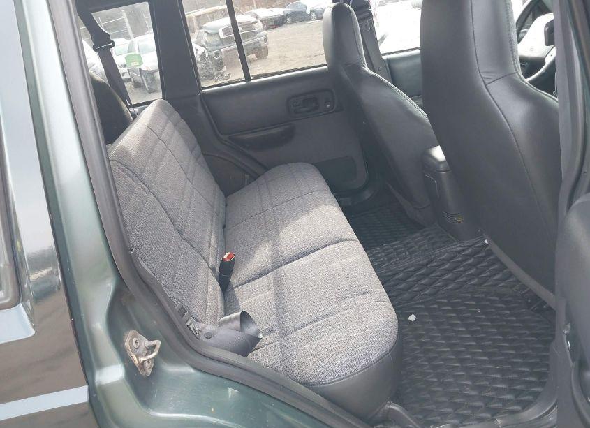 Photo 8 of 2000 Jeep Cherokee SPORT (VIN 1J4FF48S3YL105187)