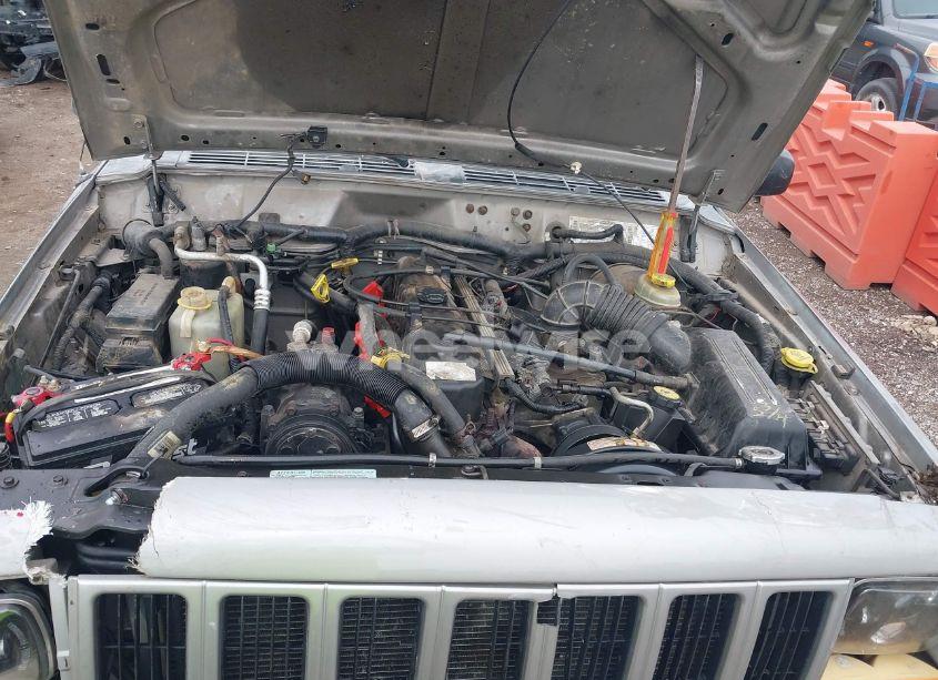 Photo 10 of 2000 Jeep Cherokee SPORT (VIN 1J4FF48S3YL123298)