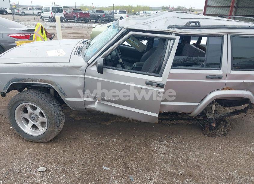 Photo 14 of 2000 Jeep Cherokee SPORT (VIN 1J4FF48S3YL123298)