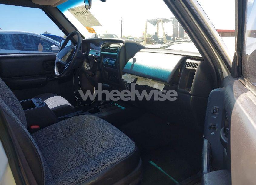 Photo 5 of 2000 Jeep Cherokee SPORT (VIN 1J4FF48S3YL236054)