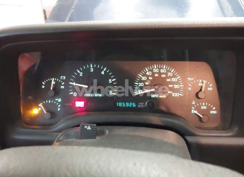 Photo 7 of 2000 Jeep Cherokee SPORT (VIN 1J4FF48S4YL183770)