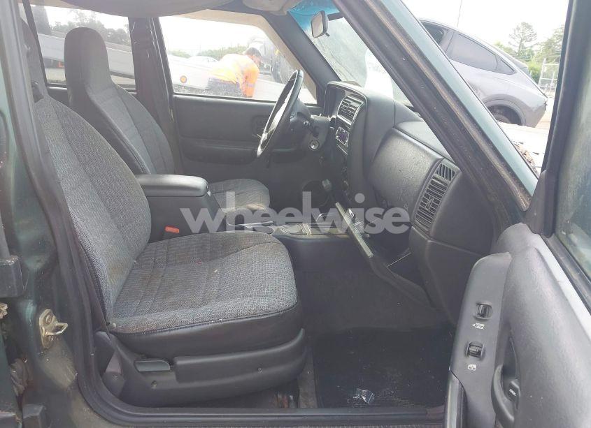 Photo 5 of 2000 Jeep Cherokee SPORT (VIN 1J4FF48S7YL139276)