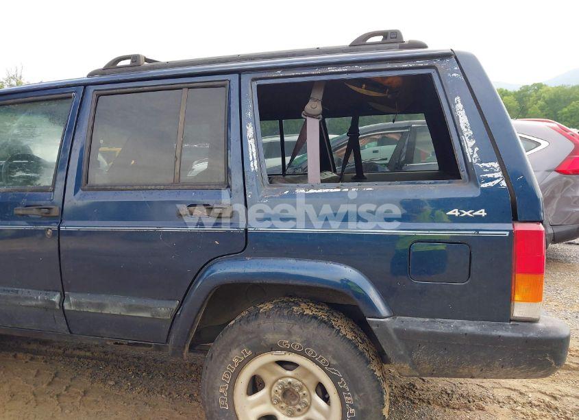 Photo 17 of 2001 Jeep Cherokee SPORT (VIN 1J4FF48S81L500861)