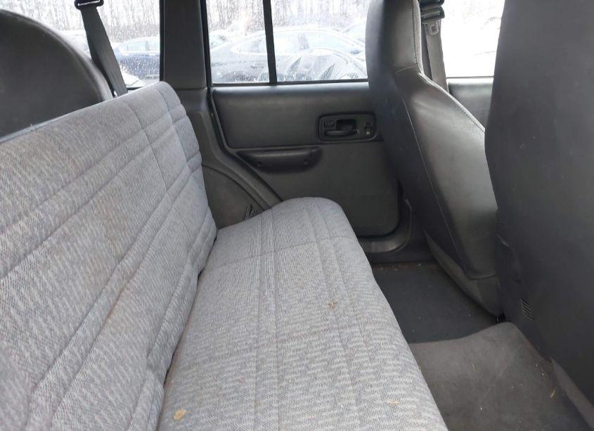 Photo 8 of 2000 Jeep Cherokee SPORT (VIN 1J4FF48S8YL100292)