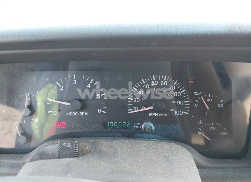 Photo 7 of 2000 Jeep Cherokee SPORT (VIN 1J4FF48S9YL113178)