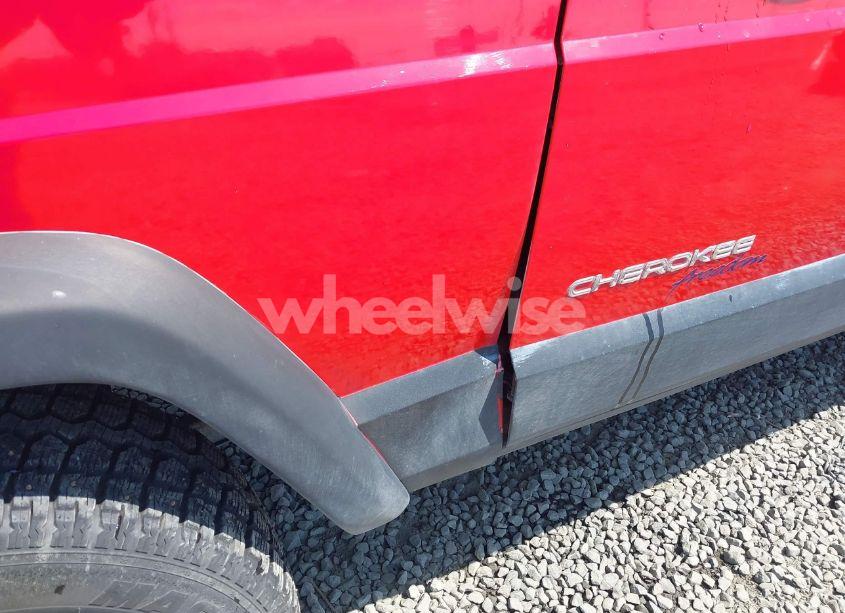 Photo 17 of 2000 Jeep Cherokee SPORT (VIN 1J4FF48S9YL211708)