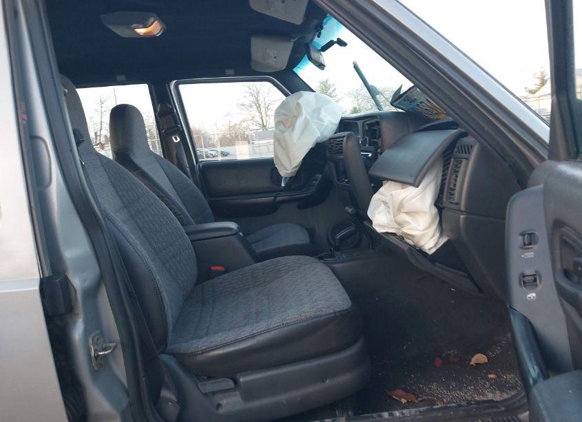 Photo 5 of 2000 Jeep Cherokee SPORT (VIN 1J4FF48SXYL220272)