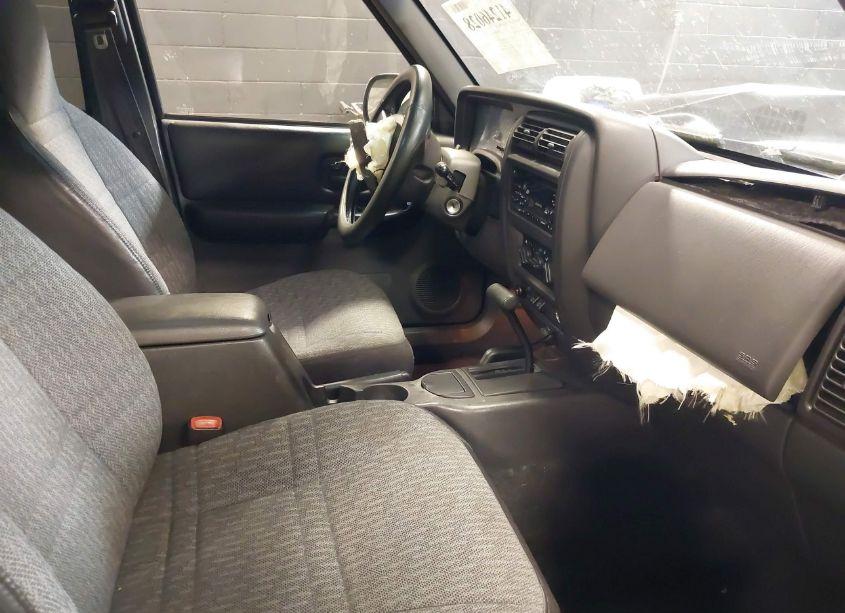 Photo 5 of 2000 Jeep Cherokee SPORT (VIN 1J4FF48SXYL264403)