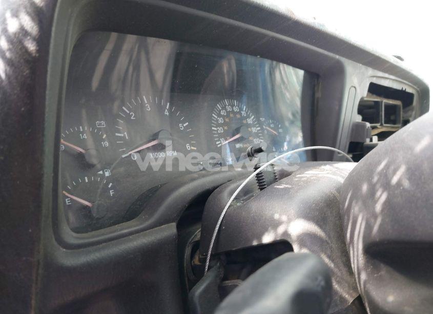 Photo 12 of 2000 Jeep Cherokee CLASSIC (VIN 1J4FF58S5YL134745)