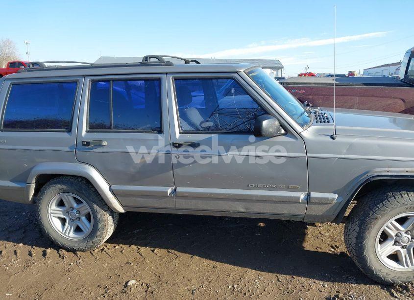 Photo 13 of 2001 Jeep Cherokee LIMITED/SPORT (VIN 1J4FF58S91L545801)