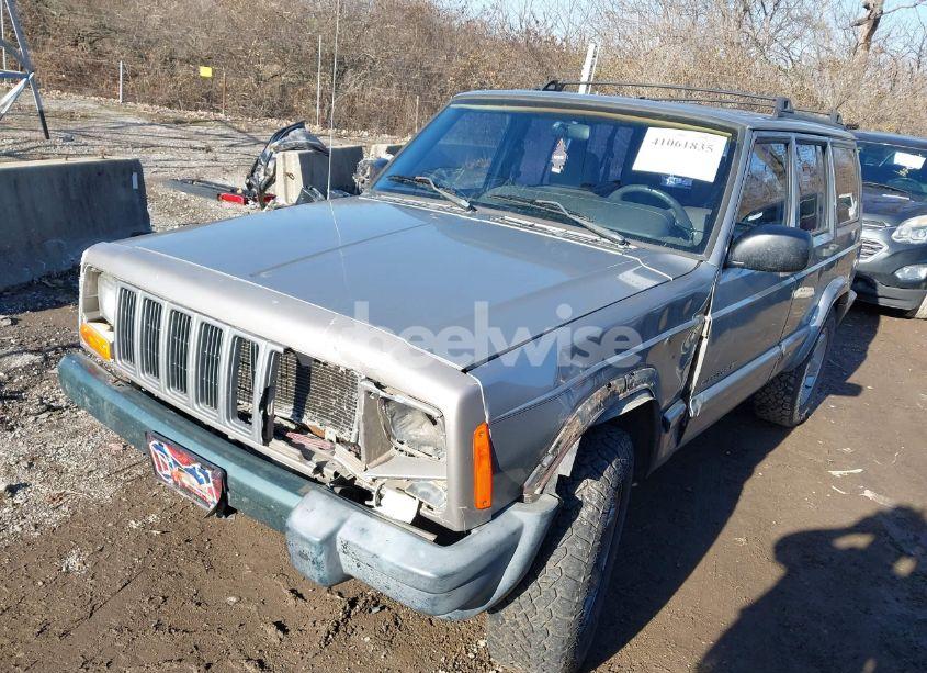 Photo 2 of 2001 Jeep Cherokee LIMITED/SPORT (VIN 1J4FF58S91L545801)