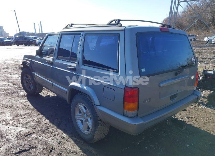 Photo 3 of 2001 Jeep Cherokee LIMITED/SPORT (VIN 1J4FF58S91L545801)