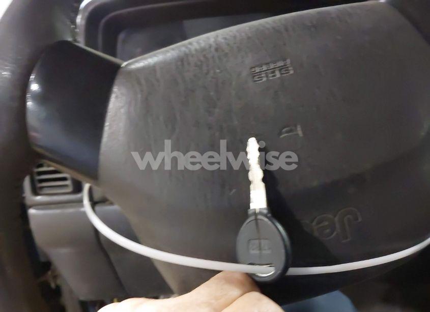 Photo 11 of 2000 Jeep Cherokee CLASSIC (VIN 1J4FF58SXYL142372)