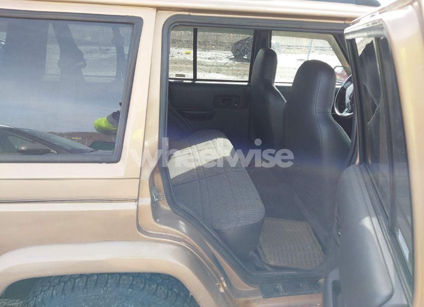 Photo 8 of 1999 Jeep Cherokee CLASSIC/SPORT (VIN 1J4FF68S1XL540249)