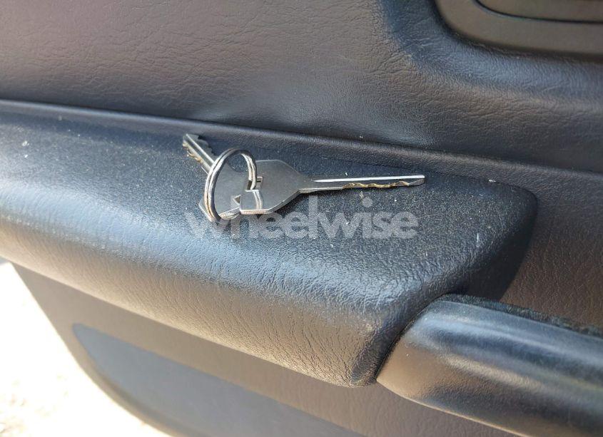 Photo 11 of 1999 Jeep Cherokee CLASSIC/SPORT (VIN 1J4FF68S5XL575487)