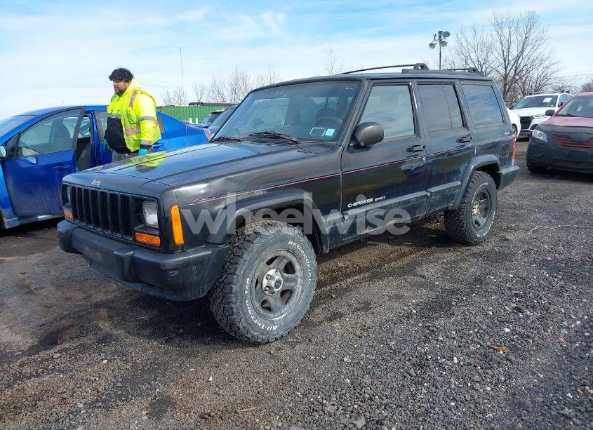 Photo 2 of 1999 Jeep Cherokee CLASSIC/SPORT (VIN 1J4FF68SXXL655027)