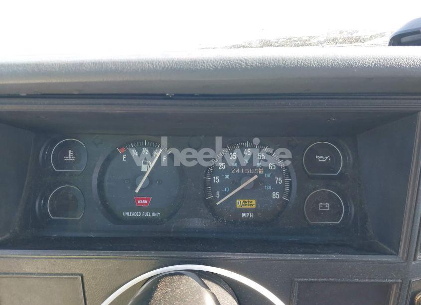 Photo 7 of 1992 Jeep Cherokee (VIN 1J4FJ27S0NL225769)