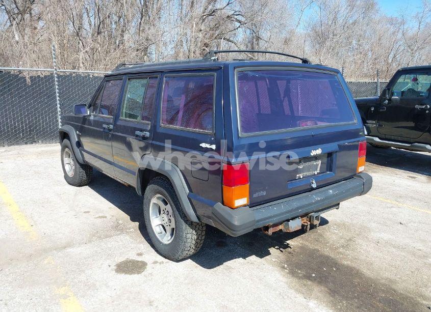 Photo 3 of 1996 Jeep Cherokee SE (VIN 1J4FJ28S2TL128682)