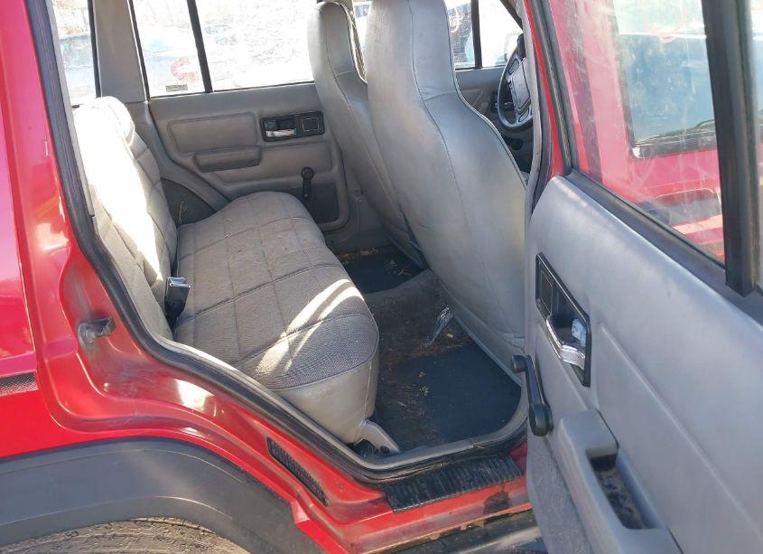 Photo 8 of 1996 Jeep Cherokee SE (VIN 1J4FJ28S2TL129329)