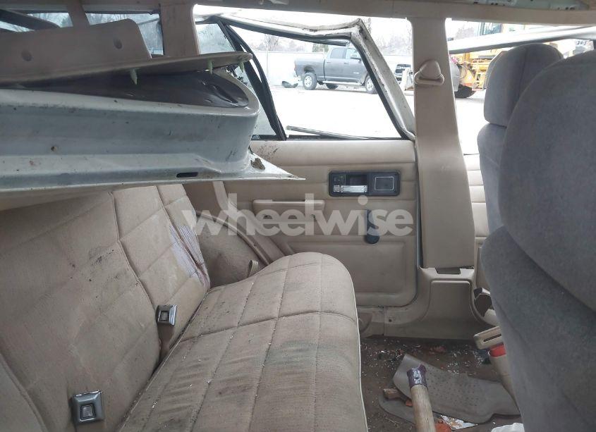 Photo 8 of 1996 Jeep Cherokee SE (VIN 1J4FJ28S6TL230275)