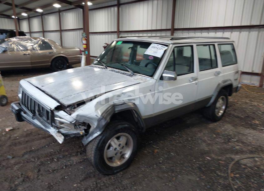 Photo 2 of 1991 Jeep Cherokee LAREDO (VIN 1J4FJ58S0ML593142)