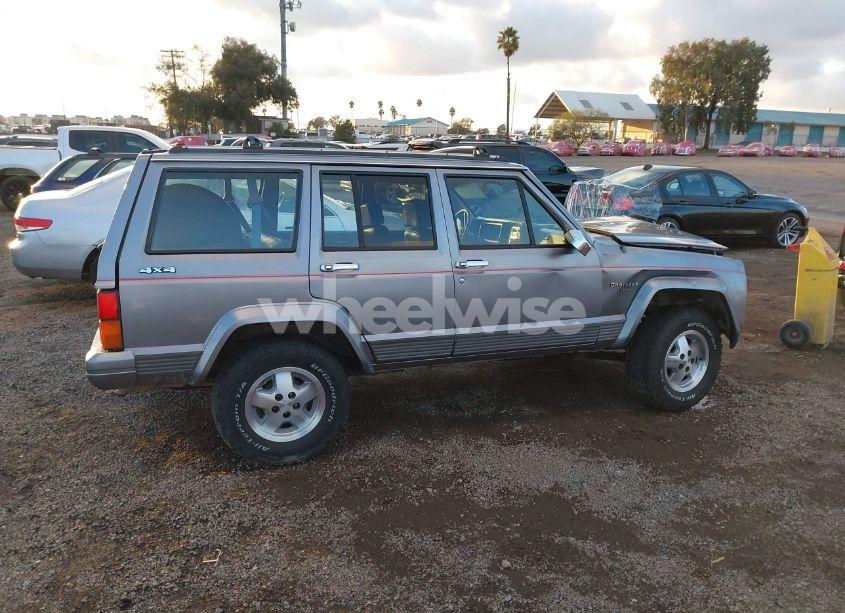 Photo 13 of 1992 Jeep Cherokee LAREDO (VIN 1J4FJ58S5NL206344)