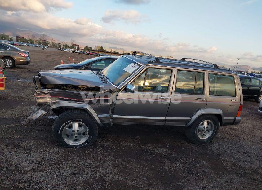 Photo 14 of 1992 Jeep Cherokee LAREDO (VIN 1J4FJ58S5NL206344)
