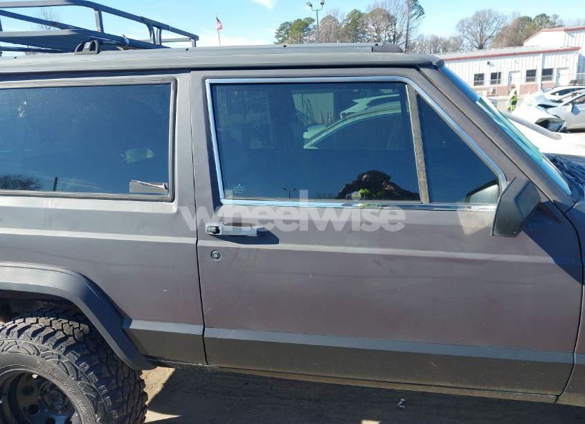 Photo 13 of 1994 Jeep Cherokee SPORT (VIN 1J4FJ67S1RL116654)