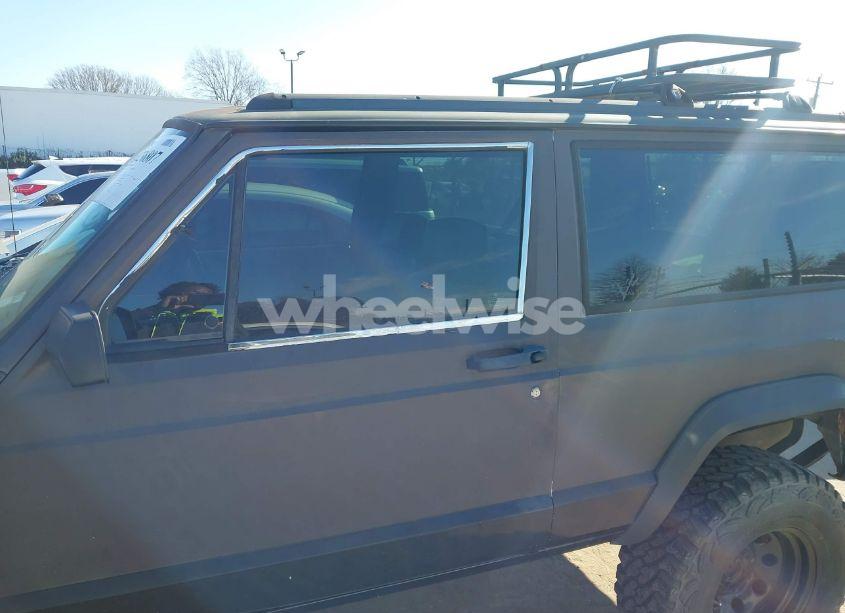 Photo 14 of 1994 Jeep Cherokee SPORT (VIN 1J4FJ67S1RL116654)