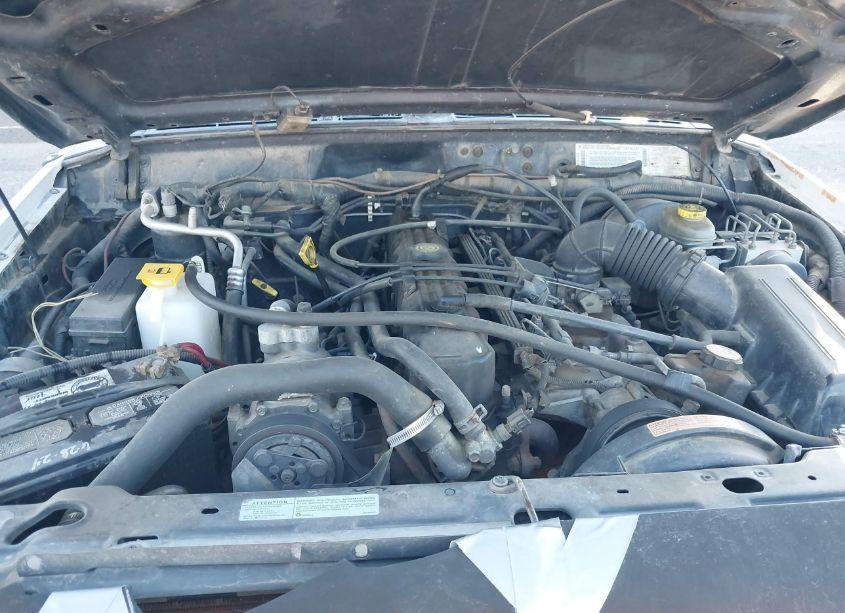 Photo 10 of 1998 Jeep Cherokee CLASSIC/LIMITED/SPORT (VIN 1J4FJ68S0WL156959)