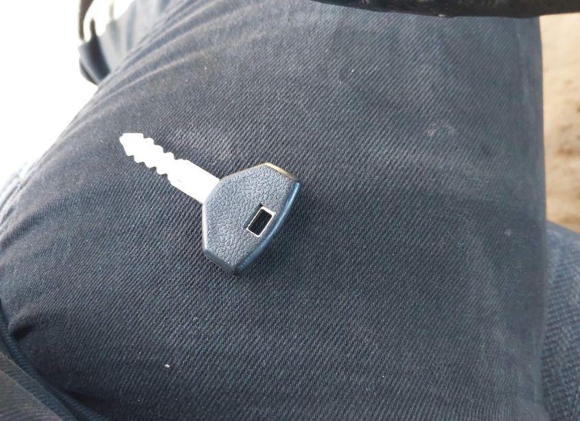 Photo 11 of 1998 Jeep Cherokee CLASSIC/LIMITED/SPORT (VIN 1J4FJ68S0WL156959)