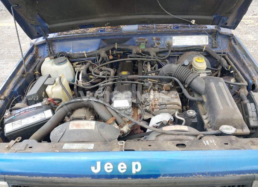 Photo 10 of 1995 Jeep Cherokee SPORT (VIN 1J4FJ68S6SL658465)