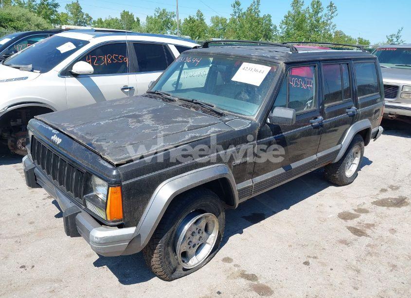 Photo 2 of 1995 Jeep Cherokee COUNTRY (VIN 1J4FJ78S9SL666002)