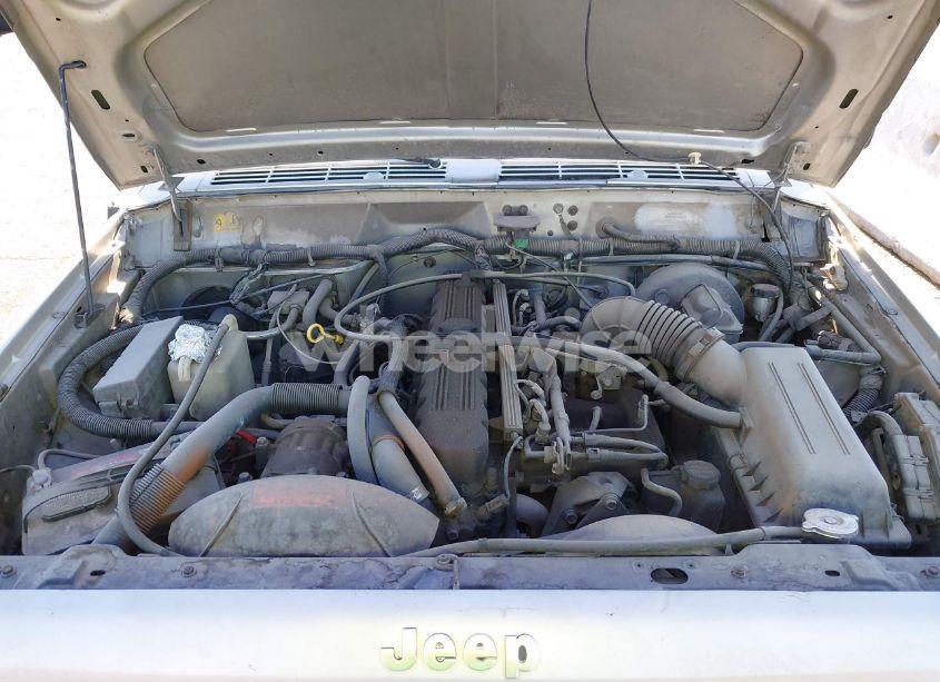 Photo 10 of 1991 Jeep Cherokee N/A (VIN 1J4FJ88V1ML546634)