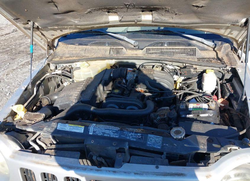 Photo 10 of 2004 Jeep Liberty SPORT (VIN 1J4FK48184W256053)