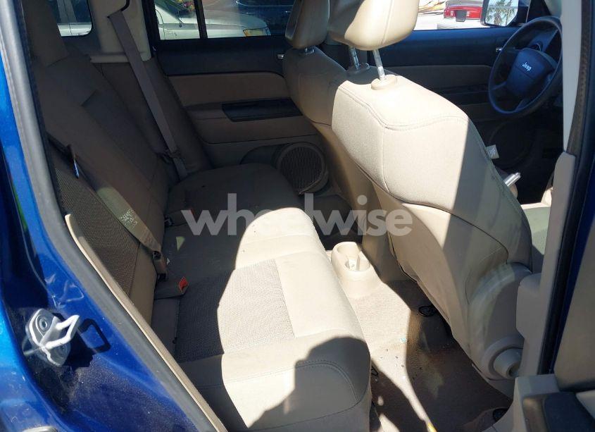 Photo 8 of 2009 Jeep Patriot SPORT (VIN 1J4FT28A19D154923)