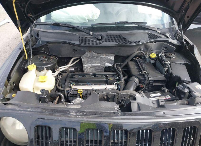 Photo 10 of 2009 Jeep Patriot SPORT (VIN 1J4FT28A59D124470)