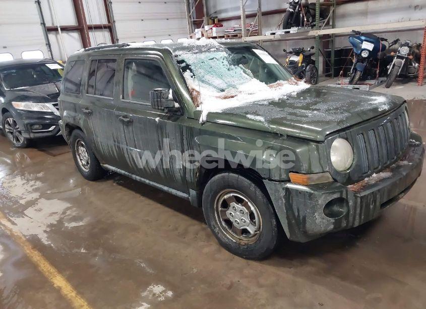 2009 Jeep Patriot SPORT (VIN 1J4FT28A79D170110) main photo