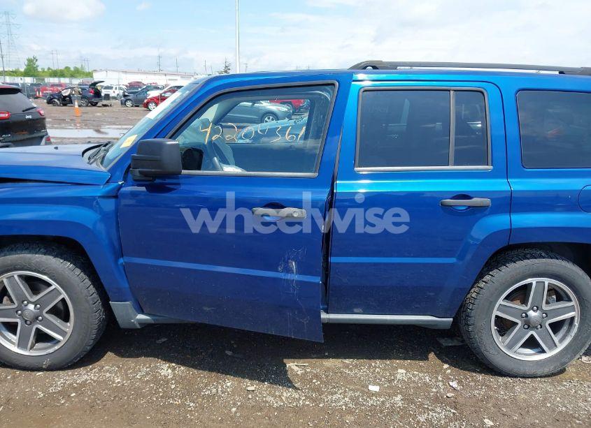 Photo 15 of 2009 Jeep Patriot SPORT (VIN 1J4FT28B39D159890)