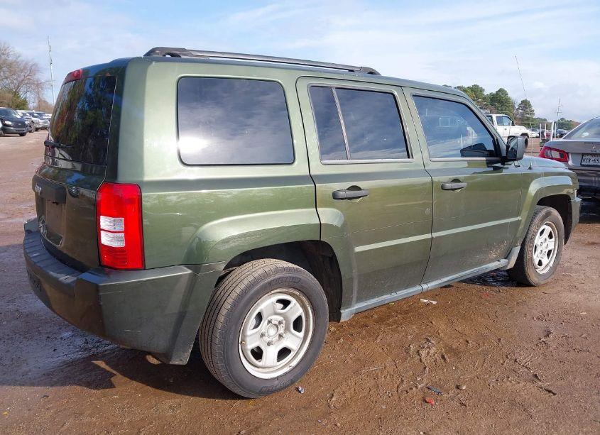 Photo 4 of 2009 Jeep Patriot SPORT (VIN 1J4FT28B49D194793)