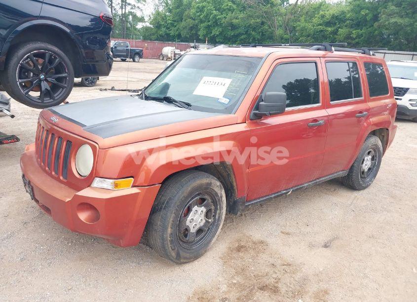 Photo 2 of 2009 Jeep Patriot SPORT (VIN 1J4FT28B59D194317)