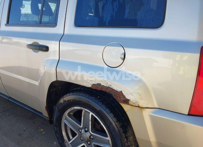 Photo 13 of 2009 Jeep Patriot SPORT (VIN 1J4FT28B59D195435)